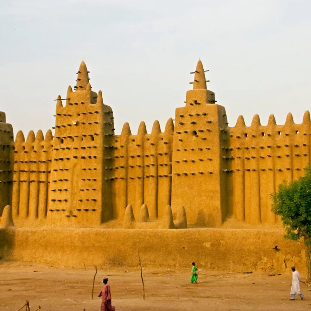 https://homelandtravels.com/wp-content/uploads/2023/12/Djenne-Mali-Mosque-Largest-Mud-Building-sqr.jpg